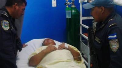 El alcalde de San Isidro Francisco Martínez Domínguez (40) está hospitalizado.