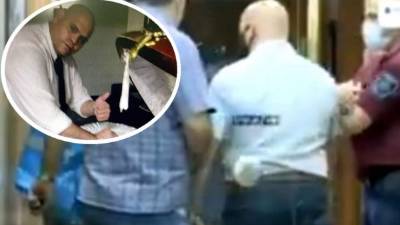 El empleado de la funeraria Diego Molina se presentó ante la policía tras las fotos que tomó del cuerpo de Maradona muerto.