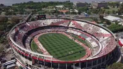 El estadio Monumental cuenta con un aforo de 66,266 espectadores. FOTO AFP.