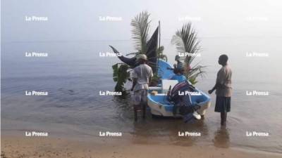 Los garífunas congregados en la comunidad de Cristales para conmemorar su llegada histórica.