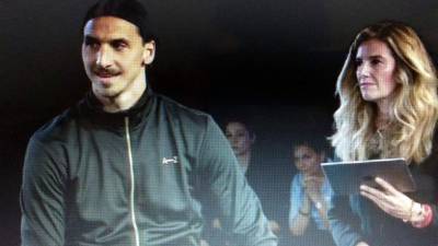 Zlatan Ibrahimovic from LA Galaxy celebrates after scoring against LAFC during their Major League Soccer (MLS) game at the StarHub Center in Los Angeles, California, on March 31, 2018.The 37 year old is playing his first game for the Los Angeles Galaxy. / AFP PHOTO / Mark RALSTON