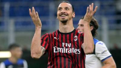 Ibrahimovic deja bien claro que a sus 38 años tiene cuerda para rato y evita cualquier tipo de especulación acerca de un final en su carrera profesional. Foto EFE