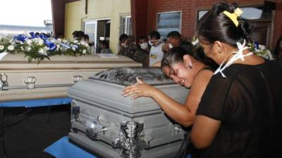 Las autoridades han brindado ayuda a las familias hondureñas que han perdido a algún pariente en el extranjero.