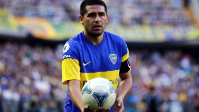 Riquelme, un crack que jugó 18 años en Primera.