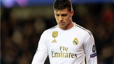 Luka Jovic ha sido denunciado por la Policía serbia por saltarse la cuarentena en su país.