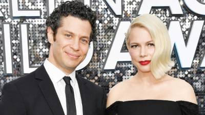 La actriz Michelle Williams y su pareja, Thomas Kail, habrían dado la bienvenida a su primer hijo en común.