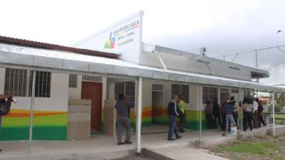 Es un esfuerzo que se hará con fondos municipales, la obra gris fue hecha por la constructora Dieck a un costo de 5.4 millones de lempiras.