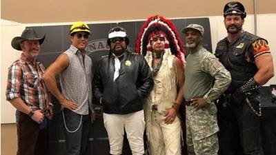 Su éxito más conocido, “YMCA”, es considerado un himno gay en el mundo.