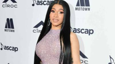 La cantante Cardi B repartirá $1 millón para ayudar a afectados por el COVID-19.