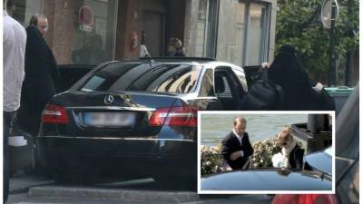Las fotos captaron a la modelo entrando al centro de estética.