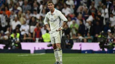 CR7 no podía creer el gol de Messi sobre el final.