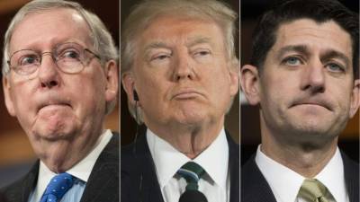 El jefe de la mayoría del Senado, Mitch McConnel; el presidente Trump, y el jefe de la Cámara de Representantes, Paul Ryan.