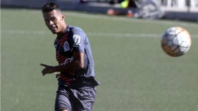 Bayron Méndez, en un entrenamiento con el Olimpia.