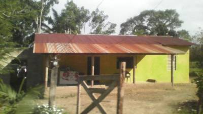 La vivienda ubicada en la comunidad de Francia, municipio de Limón en Colón, donde se encontró las armas y granada.