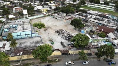 La parte céntrica del antiguo penal ya fue demolida, y en los próximos días instituciones como la Enee y dependencias municipales se unirán a las labores que ejecuta el Batallón de Ingenieros .