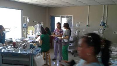 Una de las salas de niños en Hospital Atlántida.