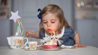 La pequeña Leonore de Suecia.