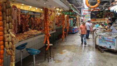 Inspeccionarán las carnicerías de los mercados de la ciudad. Foto: Wendell Escoto
