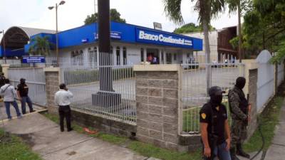 En el bulevar Morazán aseguraron un inmueble donde funcionaba una agencia de Banco Continental.