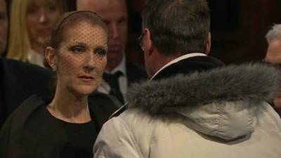 Celine Dion llora la muerte de su esposo.
