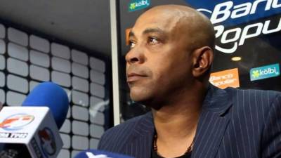 Mauricio Wright en rueda de prensa. Foto cortesía Everardoherrera.com