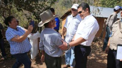 El mandatario Hernández regresó un año más tarde a Guajiquiro. Lo había hecho después de su toma de posesión.