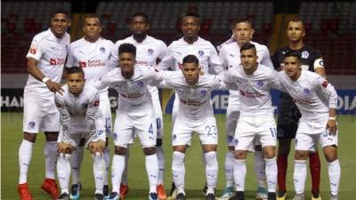 El Olimpia empató 1-1 contra el Red Bulls en la ida de octavos de final de la Concachampions.