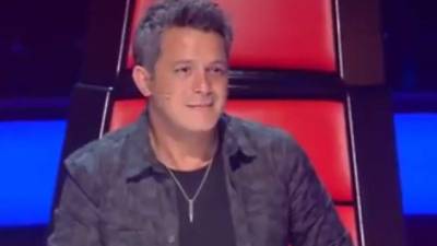 Sanz no dudó en voltearse para elegir a un concursante en España.