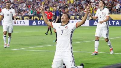 Bacca festejando su gol. Foto AFP.