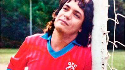 Carlos Henrique Raposo “Kaiser” es conocido como el estafador más grande del fútbol brasileño. ¿La razón? Fingir que era un futbolista profesional durante más de 20 años sin jugar un solo minuto.