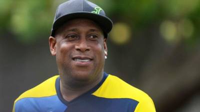 Hernán Medford medita irse del Real España luego del terrible torneo Apertura 2019.