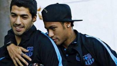 Ambos jugadores demuestran el gran ambiente que predomina en el cuadro blaugrana.