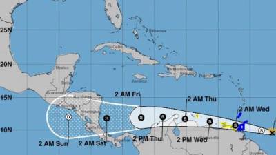 Se espera que el disturbio evolucione a tormenta tropical esta noche o la madrugada del miércoles/