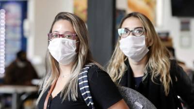 Los nuevos casos en Colombia son dos en Bogotá, uno en Cartagena y tres en Medellín.