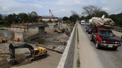 La zona está amenazada por invasiones y contaminación