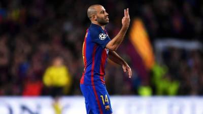 Javier Mascherano aceptó que cometió un claro penal a Di María.