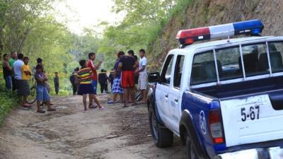 Los familiares de las víctimas han reclamado los cadáveres de sus parientes en Medicina Forense de San Pedro Sula.