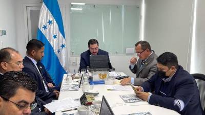 Jorge Cálix, presidente de la junta directiva del Congreso Nacional juramentada en Bosques de Zambrano.