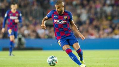 Rafinha renovó un año su contrato con Barcelona y se marcha cedido al Celta de Vigo.