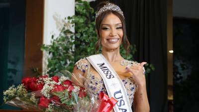 Savannah Gankiewicz de Hawái fue coronada Miss Estados Unidos 2023, más de una semana después de que la anterior ganadora renunciara por motivos de salud mental.