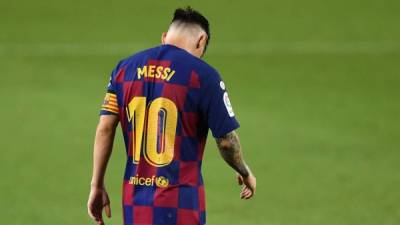 Messi está endadado y ya frenó las negociaciones para su renovación con el Barcelona.