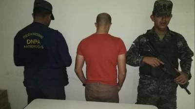Ayer en la audiencia de intimación de cargos, el juez de Tocoa le dictó la medida cautelar de detención judicial. Imagen tomada del Twitter de Noticias de Colón HN.‏