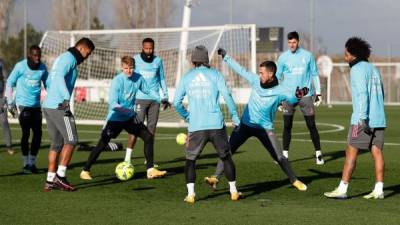 Los jugadores del Real Madrid en el último entrenamiento del Real Madrid antes de enfrentar al Elche.