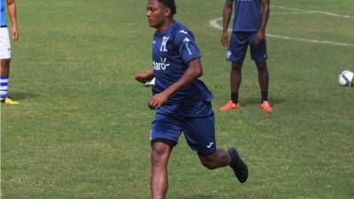 El defensor albo se ha ganado la confianza de Pinto.