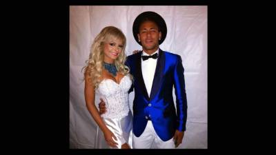 Jhenny Andrade ha pasado junto a Neymar en el inicio de año, en una fiesta organizada por el brasileño en Barcelona.