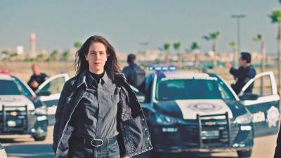 Casandra Ciangherotti es una actriz de cine, teatro y televisión mexicana.