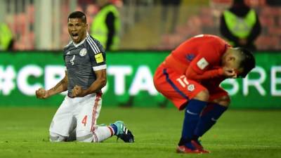 El paraguay Richard Ortiz celebrando la victoria contra Chile. Foto AFP