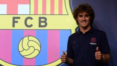 Antoine Griezmann se reporta listo para pelear por un puesto en el 11 titular del Barcelona. Foto AFP.