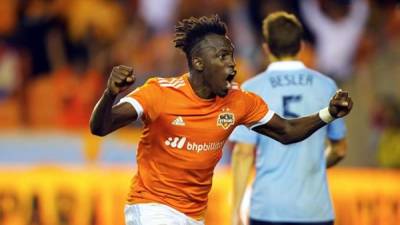 Alberth Elis marcó el gol de la victoria y clasificación del Houston Dynamo.