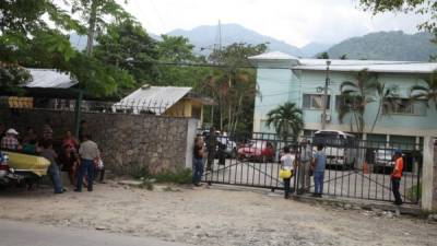 Las autoridades de Medicina Forense en San Pedro Sula han activado equipos especiales para atender a las víctimas.